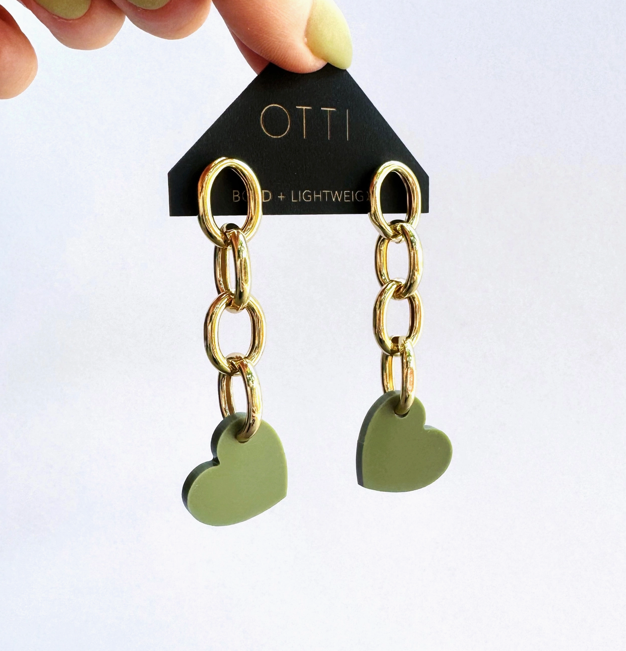 OTTI Heart Chain Earrings